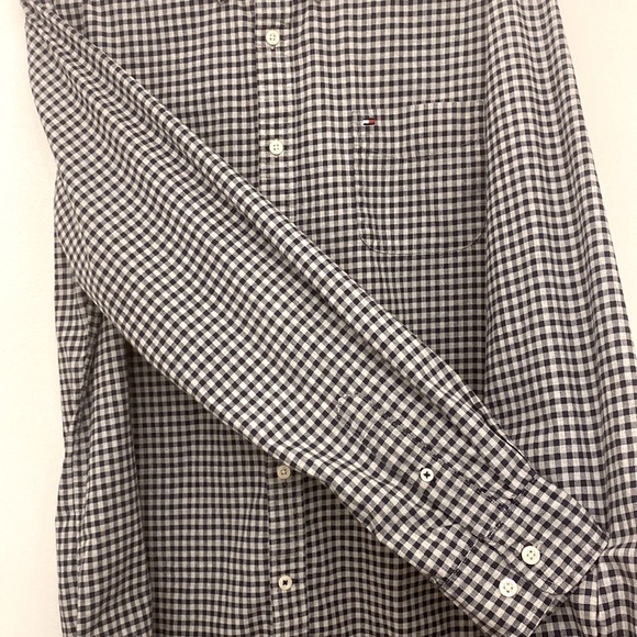 Tommy Hilfiger Button Down Long Sleeve, XL - Picture 7 of 15